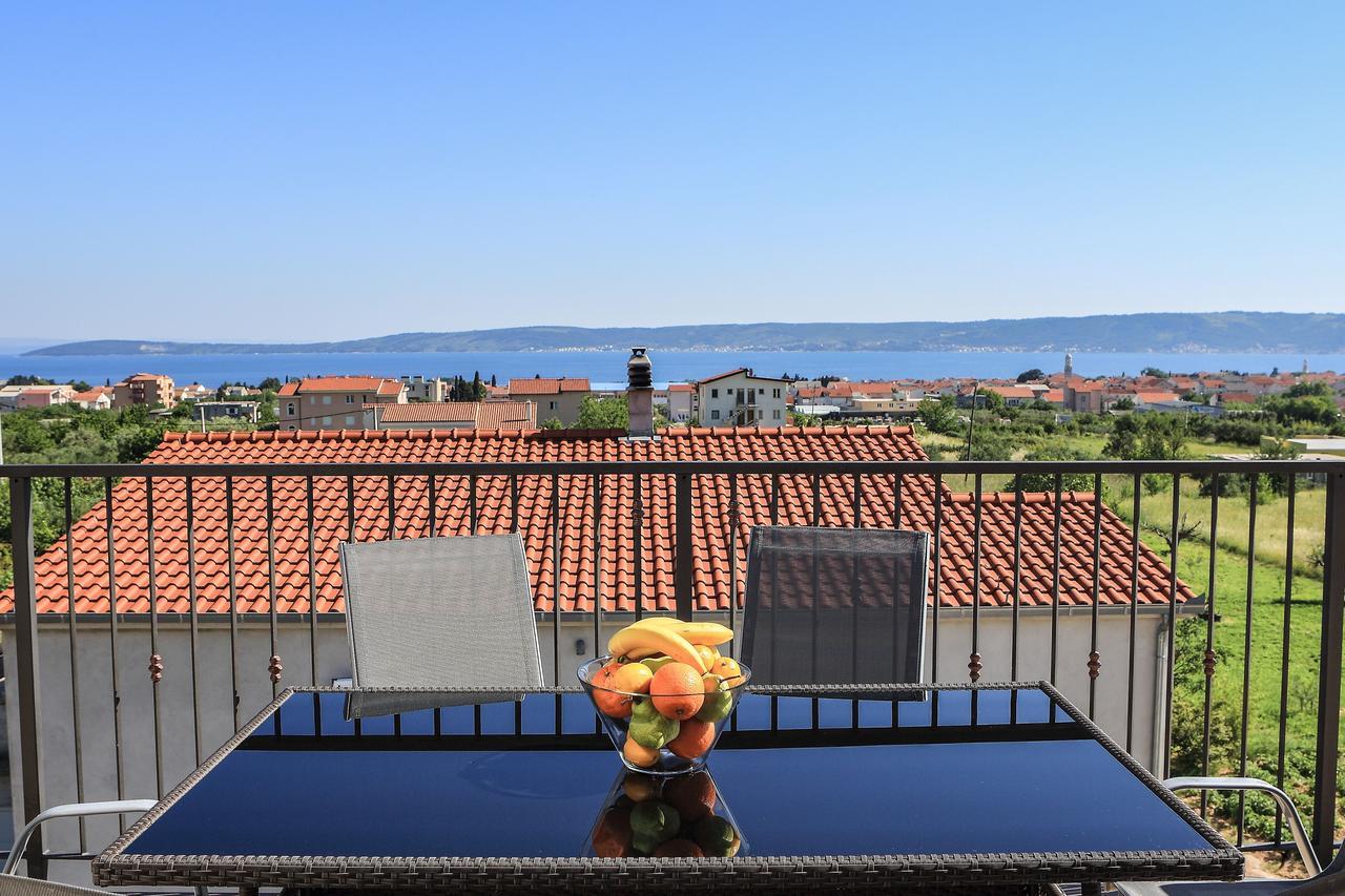 Holiday Home Chester With Heated Pool Kaštela Eksteriør billede